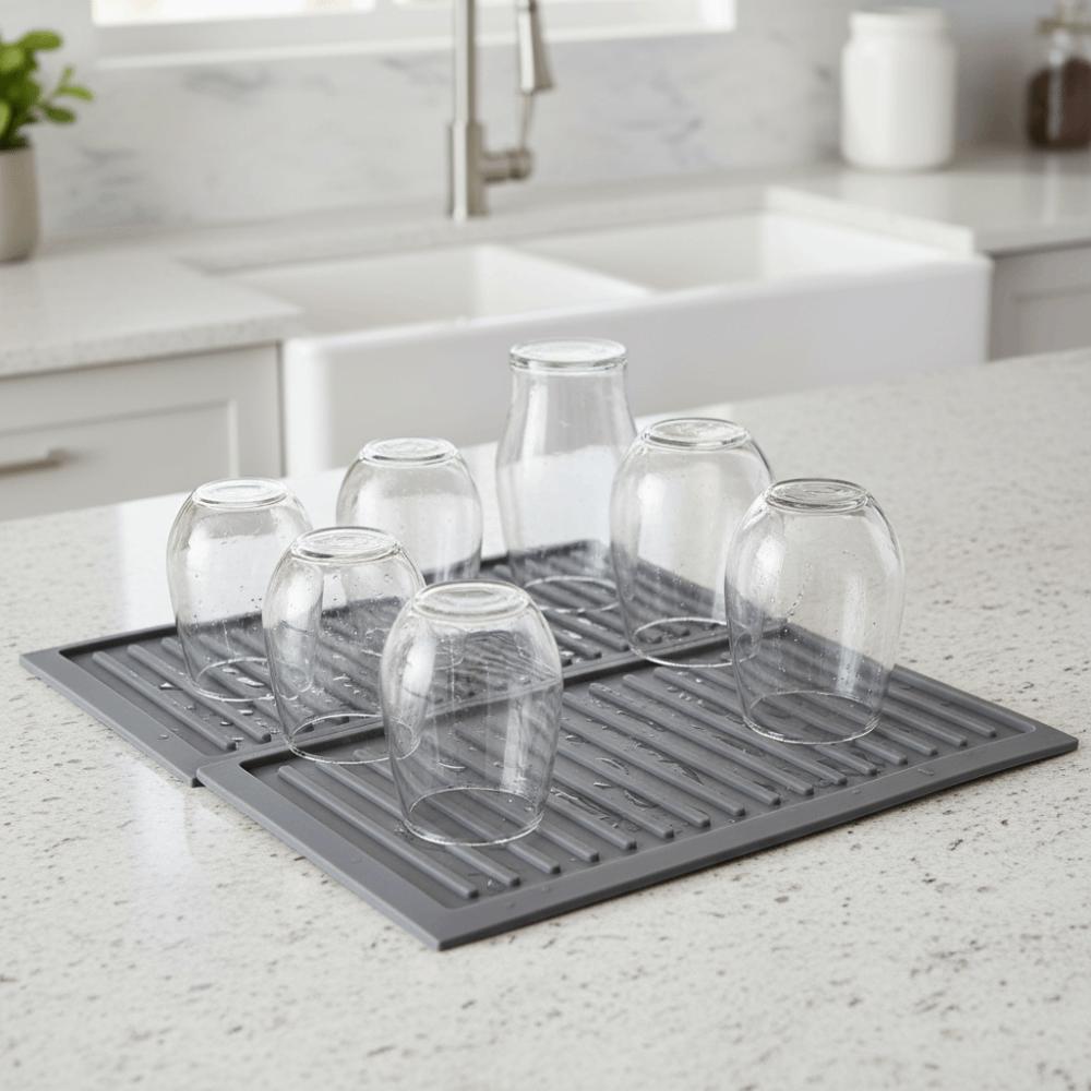 2 Piece Non-Slip Dish Draining Mat Silicone Insulated Mat Multi-functional Place Mat Sink Edge