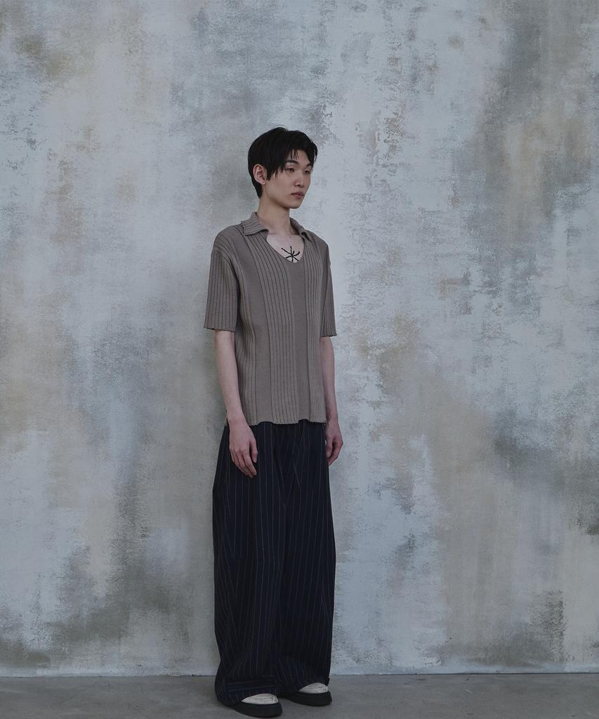PARADIGMFILM [Ep.02] Fold-In Collar V-Neck Knit (Mocha Beige)