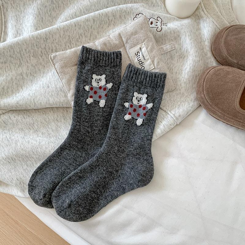 Dancing Bear Autumn and Winter Thickened Warm Wool Socks for Girls, Girls' School Wind Tube Socks