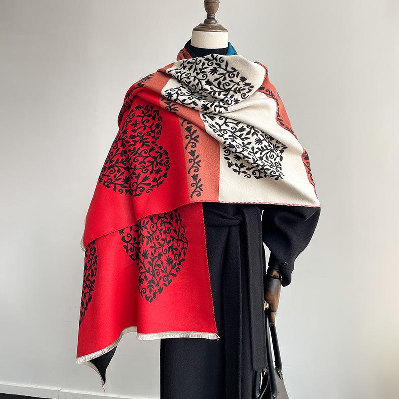 Heart-Shaped Contour Floral Simple Contrasting Colors Korean Women'S Thermal Scarf Fashionable High-End Shawl