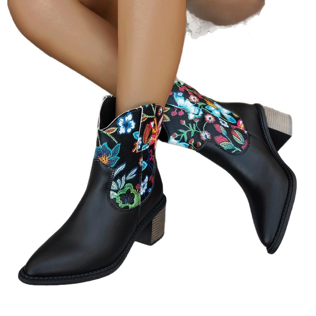 Европейские и американские внешнеторговые большие размеры остроносые короткие ковбойские ботинки женские осенне-зимние новые низкокаблучные цветные мартинсы женские