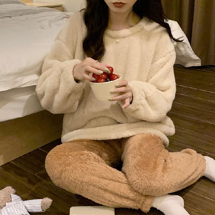 Autumn/Winter Coral Velvet Pajamas for Women Warm Casual Flannel with Velvet Thickened Can Be Worn Outside The Home Suit