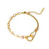 Hot-selling Heart Pendant Stainless Steel Bracelet for Women, Vintage Elegant Pearl Jewelry, Titanium Steel Accessories