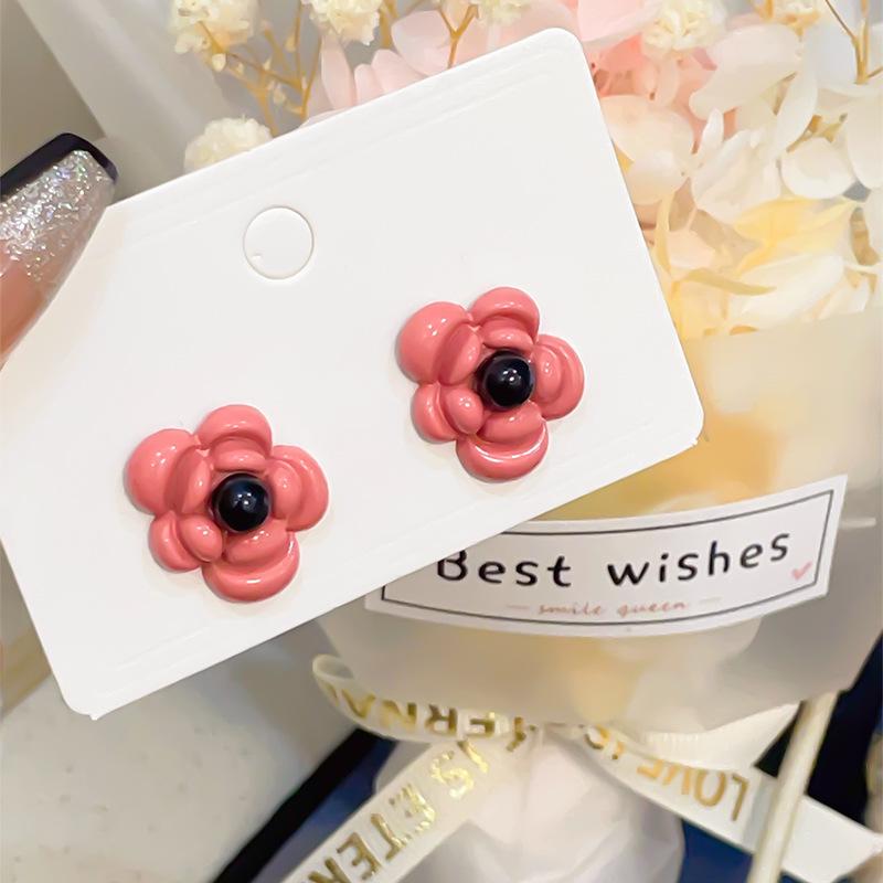 New Trendy Red Flower Women's Stud Earrings Lovely Cute Korean Fashion Black Middle Girls Sweet Ear Jewelry Aretes De Mujer