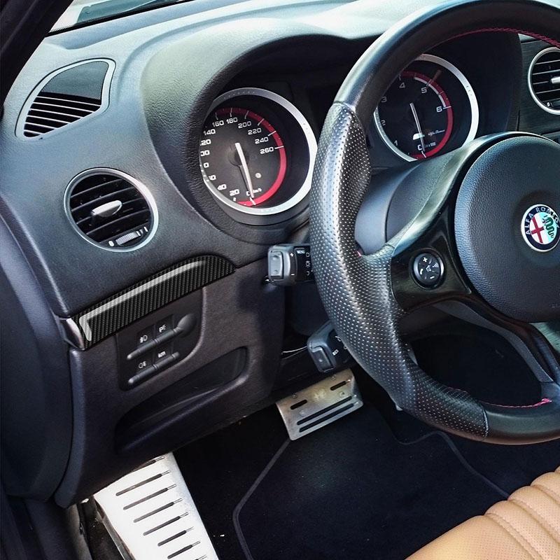 Dashboard Panel Decoration Strips Carbon Fiber Car Stickers For Alfa Romeo 159 Brera Spider 2004-2011 Interior