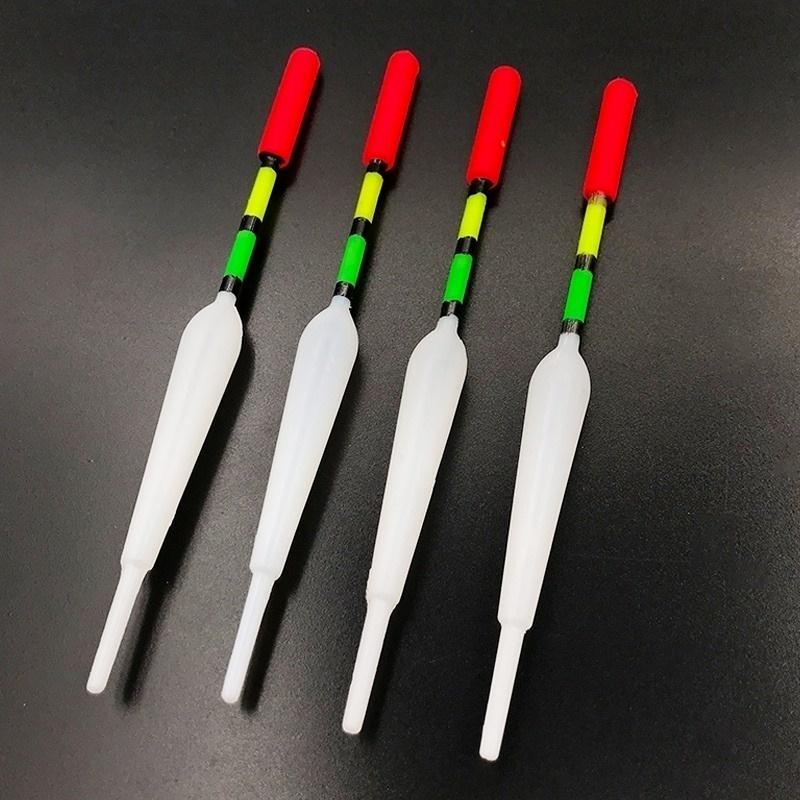 15 вертикальных поплавков для рыбалки разных размеров для ловли рыбы на большинстве прибрежных озер с прикрепленными резиновыми приманками