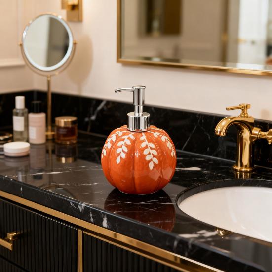 460ml Halloween Pumpkin Soap Dispenser Ceramic Refillable Hand Wash Dish Soap Dispenser Fall Bathroom Kitchen Decor