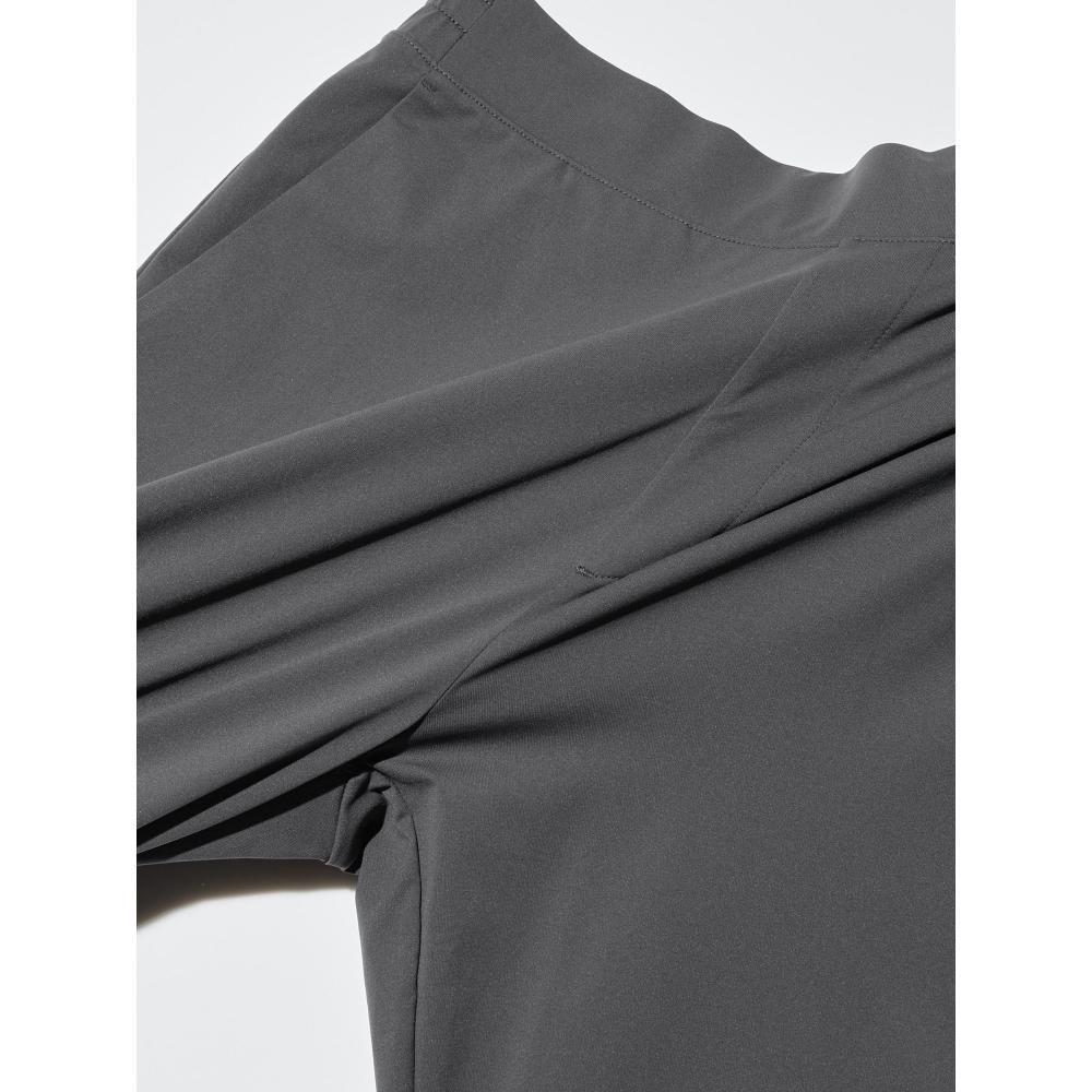 Uniqlo Брюки ультра-эластичные Active Tapered, длина штанины 65-71 см 