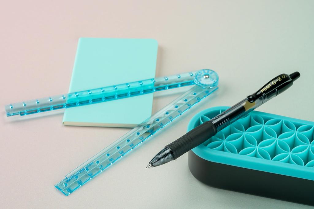 Ручка-роллер G2 Gel Black Dozen, выдвижная, заправляемая, чернила, толщина 0,7 мм, (пункт)