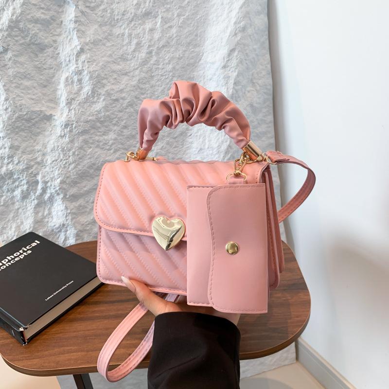 New Messenger Bag Small Square Bag Fashionable Casual Texture Women's Bag Hand Commuting Simple Personality Popular Shoulder Bag