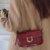 Оригинальная сумка кроссбоди цвета бордо 2025: Высококлассный французско-корейский стиль, универсальный и шикарный.