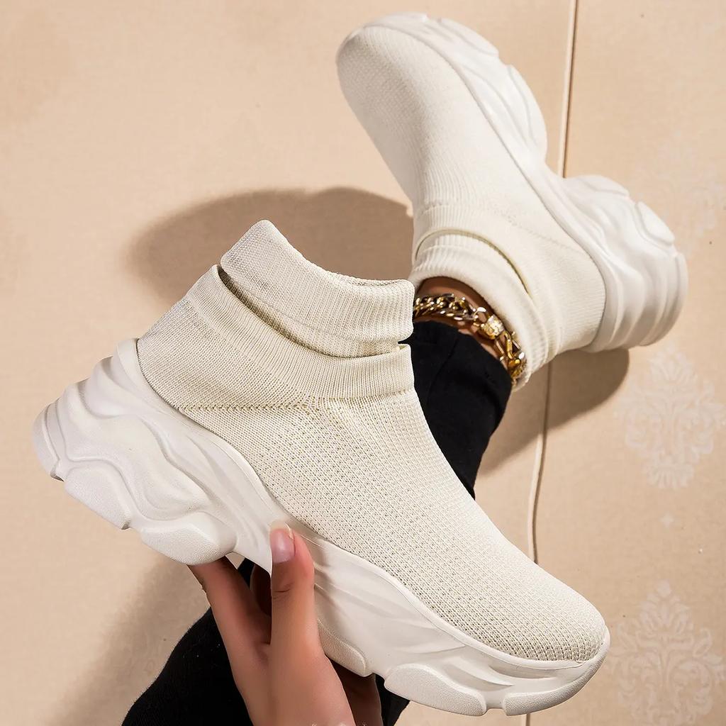 Sneakers Fitness Sports Casual Shoes Running Shoes High-top Slip-on Casual Women's Shoes Are Fashionable and Lightweight Height-increasing Shoes