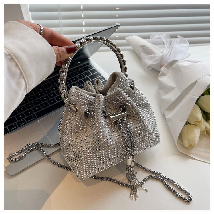 Fashion Solid Color Rhinestone Decoration Women Casual Shoulder Chain Bag For Street Style Womens Fashion
