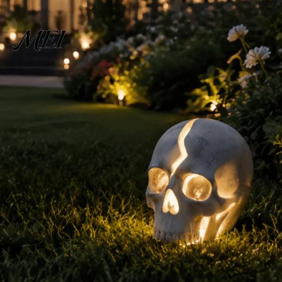 Decorative Solar Stakes for Lawns Cracked Skull Garden Light, Resin Halloween Pathway Lamp Outdoor Fairytale Accents Yard Patio Flower Bed, Waterproof