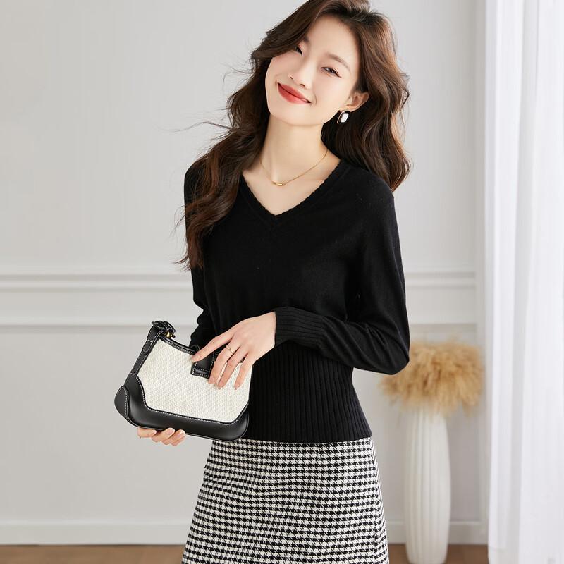 Srcr Women's V-Neck Short Fine Wool Sweater for Petites