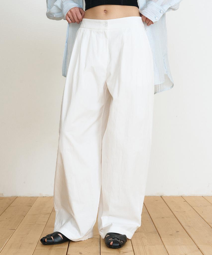 MAKE A TOAST Double-Pleat Wide Volume Fit Pants (Ivory) Mbfspa004Iv