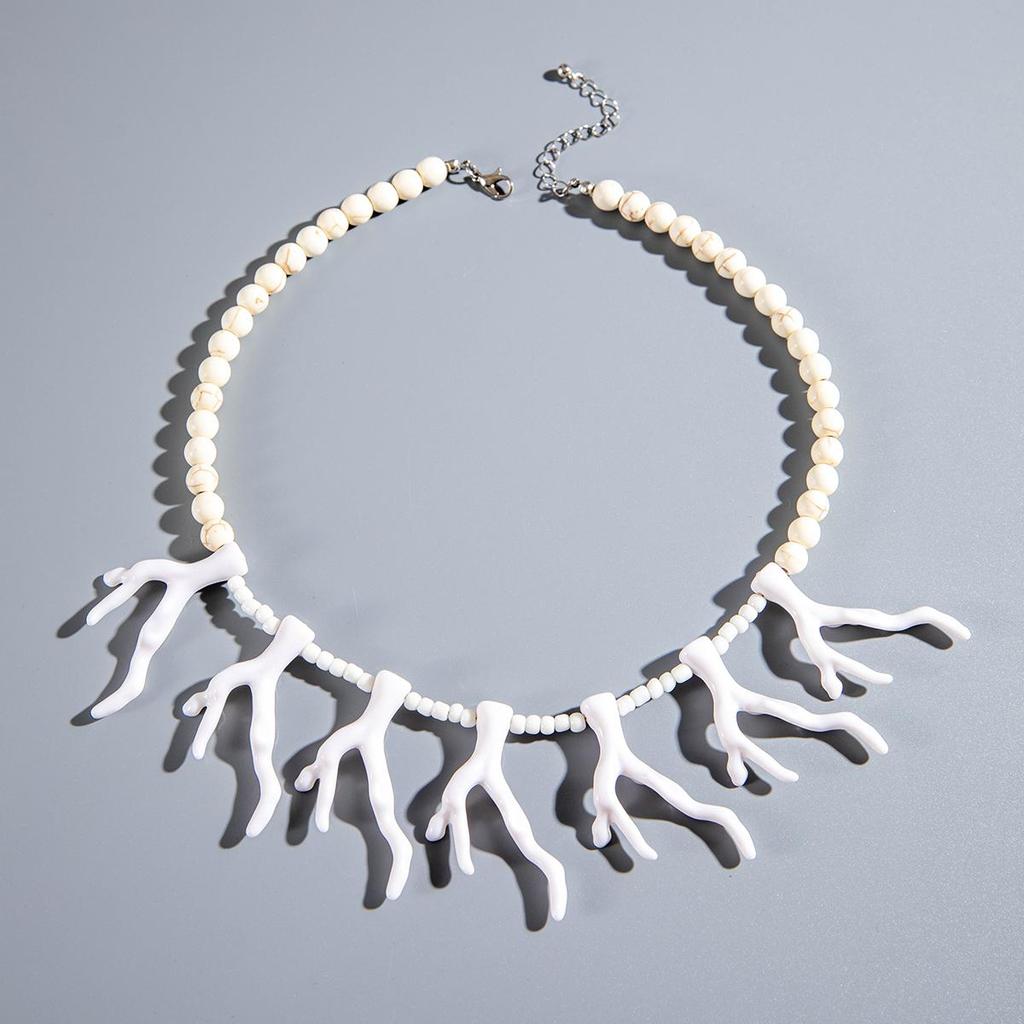 Летнее хит продаж, имитация цвета бирюзы, акриловое ожерелье с коралловым кулоном для женщин, ювелирные изделия, ожерелье для пляжного отдыха