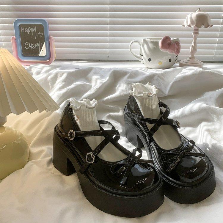 Туфли Мэри Джейн женские осенне-зимние новые с круглым носком на высоком каблуке в стиле Лолиты с ремешком на подъеме, лоферы с открытым верхом, одинарные туфли