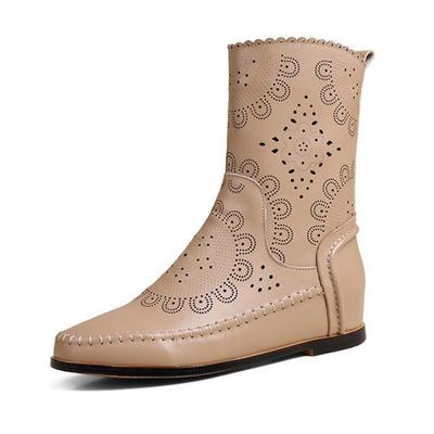 Krazing Pot Коровья Спилок Круглый Носок Размер 43 Увеличение Летние Сапоги Мода Полые Украшения Вышивка Летние Сапоги Ботильоны