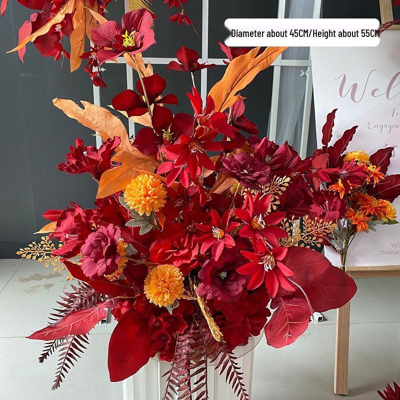 Искусственный Цветочный Декор для Свадебного Места Проведения: для Дорожки, Сцены и Банкетного Зала