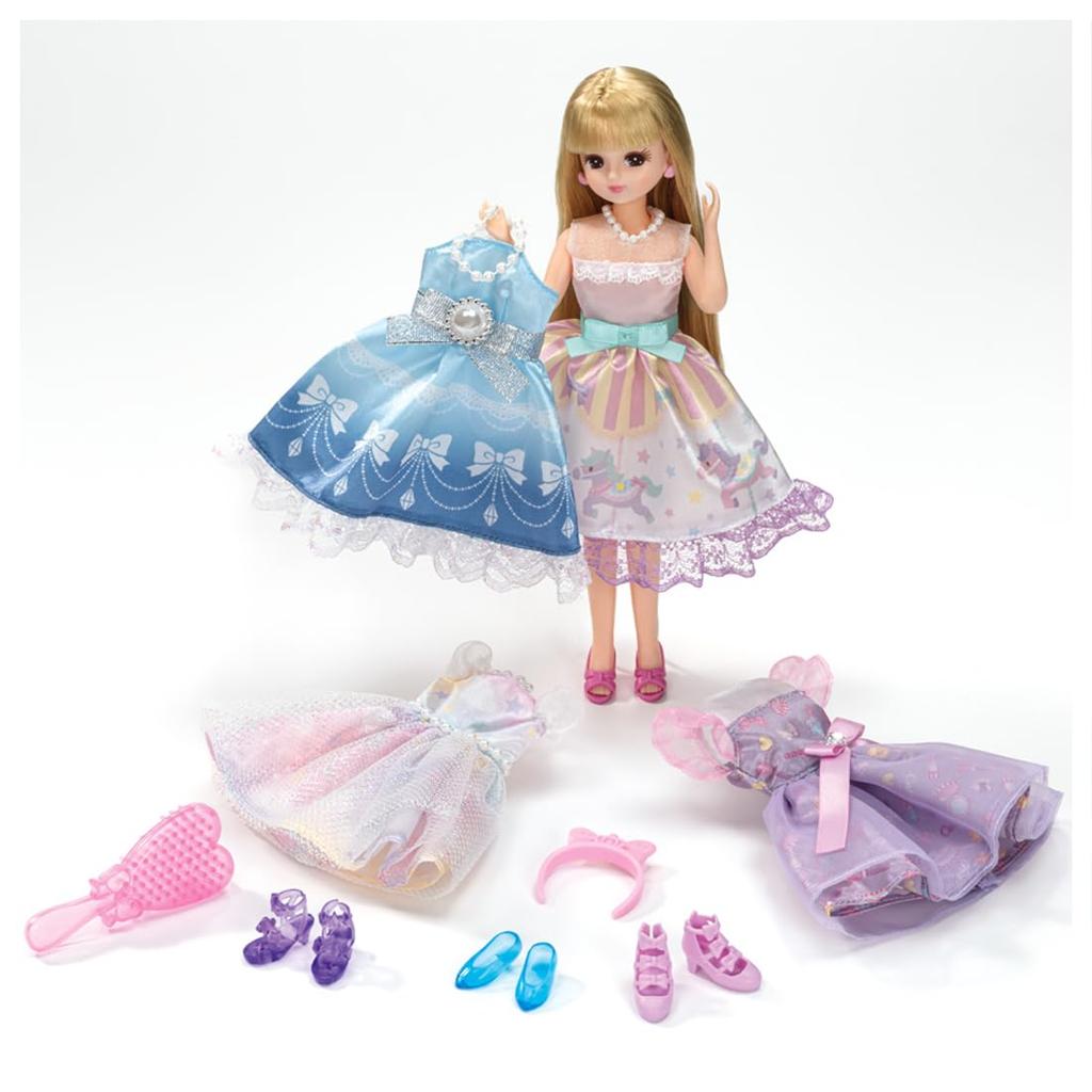 [Amazon.co.jp Exclusive] Takara Tomy Licca-chan Doll Outing Dress-Up Set, Dress-Up Play Toy, Ages 3 and Up