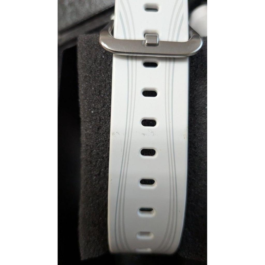 Б/у часы CASIO G-SHOCK GLX-5600-7JF белые