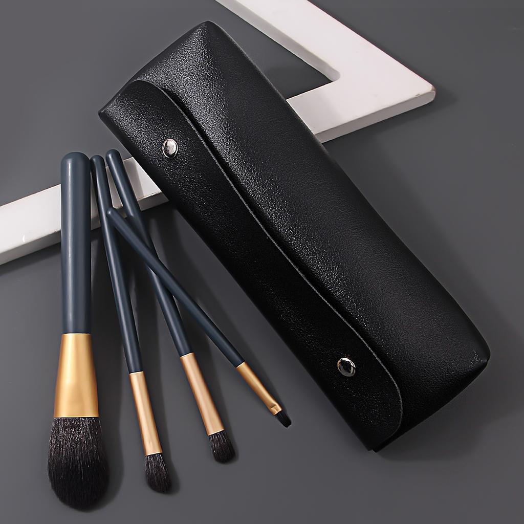 2025 New Portable 4Pcs Makeup Brushes Set With Storage Bag Soft Bristle For Foundation Blush Eyeshadow Daily Touch-Up Travel Use