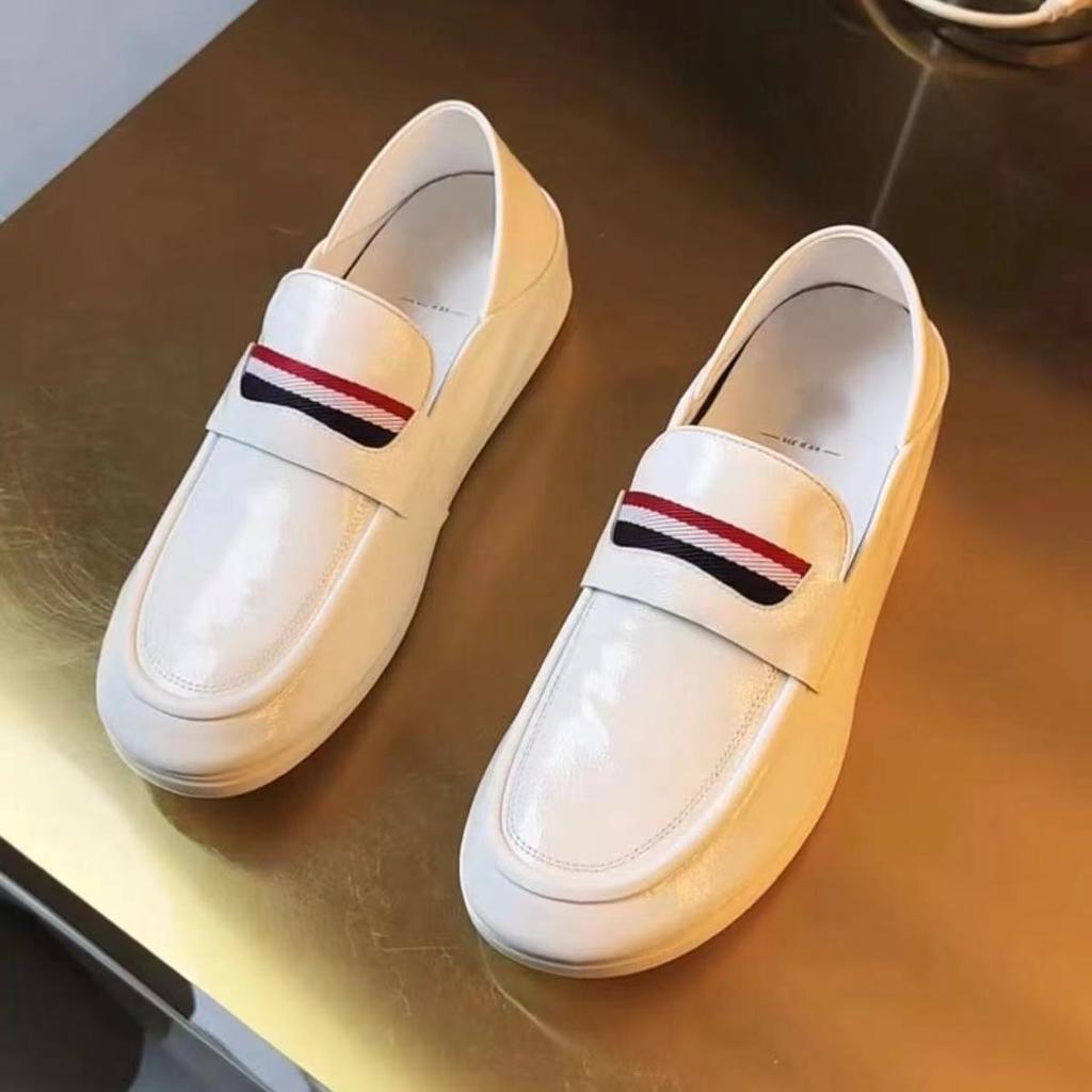 Модные повседневные роскошные туфли из коровьей кожи для мужчин весна-осень новые дизайнерские мокасины мужские однотонные туфли для вождения на мягкой подошве мужские