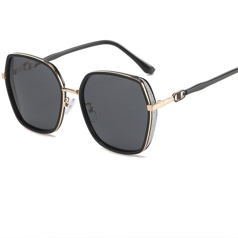 Женские модные солнцезащитные очки 2024 года на лето с большой оправой и защитой от УФ-лучей