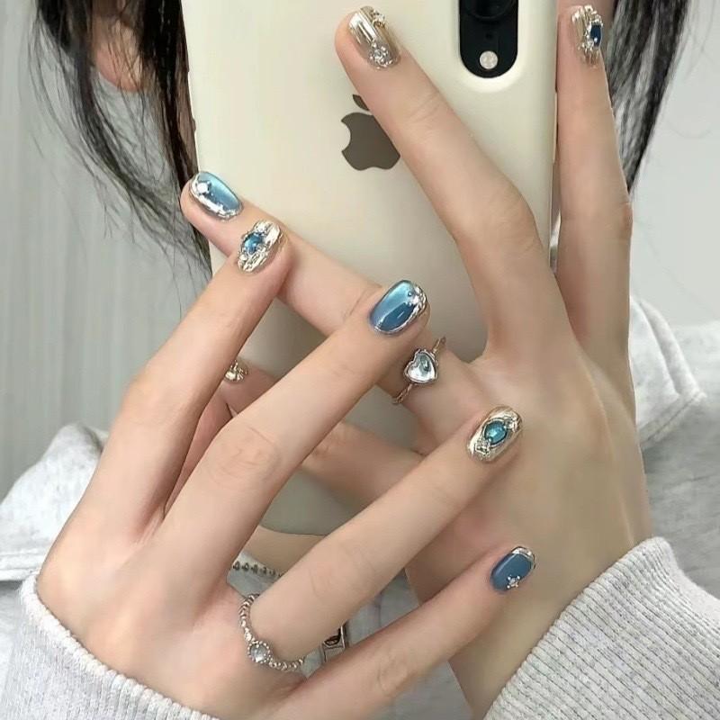 Blue Island Handmade Adhesive Cat Eye Short Nail Sticker Wearable Nail Art