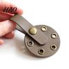 Yarn Splitter with 5 Holes Faux Leather Divider, Knitting Organizer, Portable Round Wool Separator, Crocheting Accessories Tool