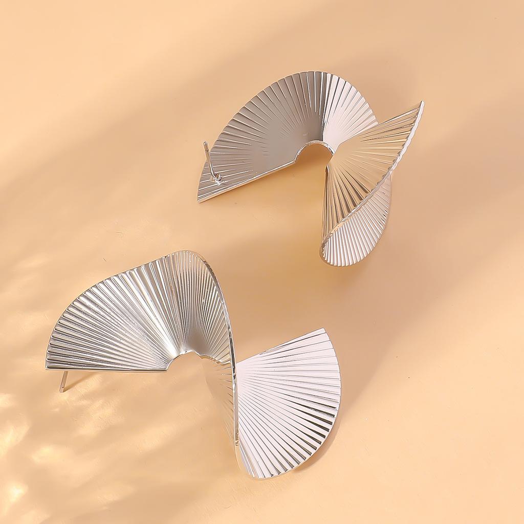 Серьги в стиле ретро с закрученной спиралью для женщин, вечерние, свадебные, темпераментные, ювелирные изделия, геометрия, серьги из металла золотистого цвета