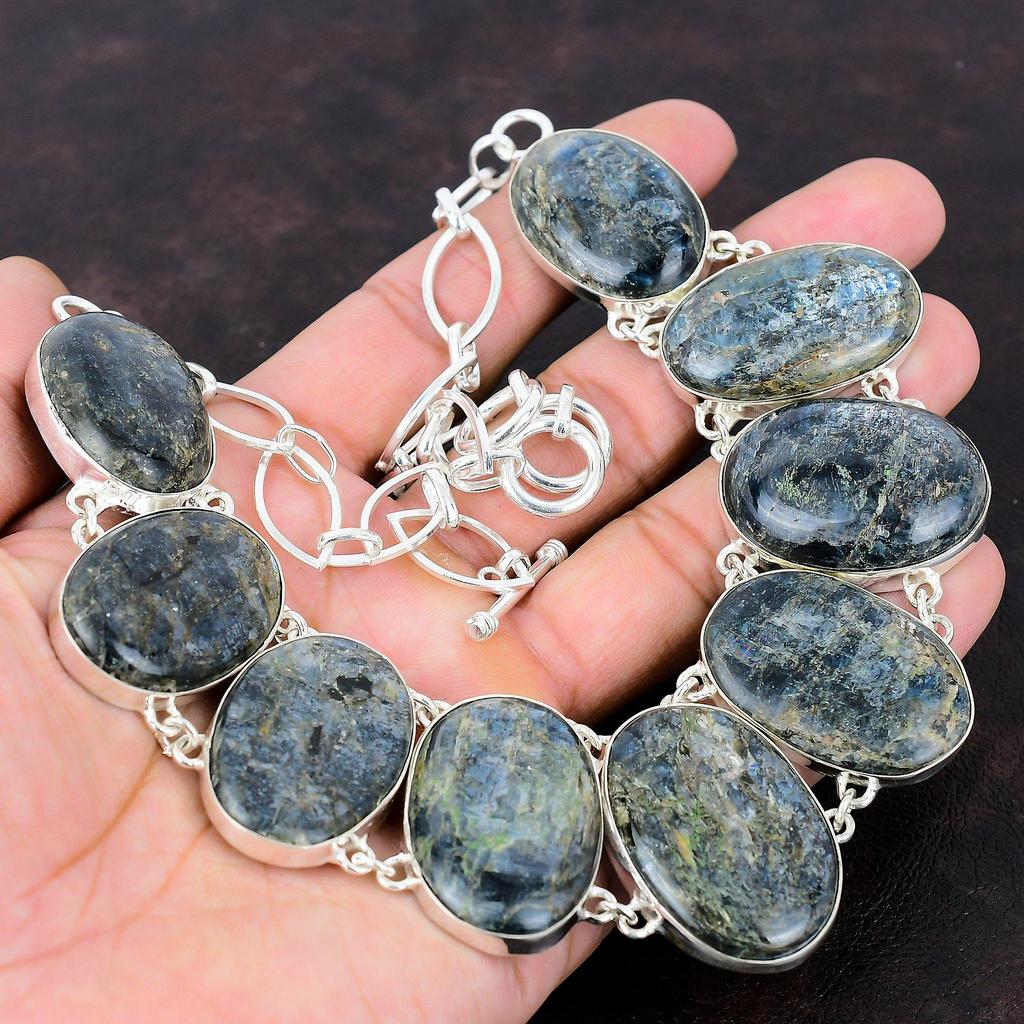 Ожерелье из драгоценного камня с кианитом, ожерелье ручной работы в стиле бохо, ожерелье из стерлингового серебра 925 пробы, ожерелье с регулируемой цепочкой, натуральный кианит, ювелирные изделия, подарок для нее