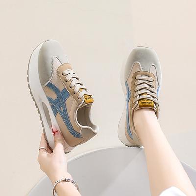 Ins корейская версия новой женской обуви для пап 2025 года, весна, студенческие беговые спортивные туфли на толстой подошве, увеличивающие рост, повседневная обувь KT2692