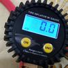 LCD Display Tire Pressure Gauge with Rubber Hose Ergonomic Design 200PSI