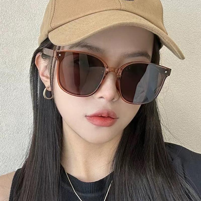 Luxury Fashion Folding Sunglasses Women Men Brand Designer Vintage Cat's Eye Sun Glasses Male Female Eyewear UV400