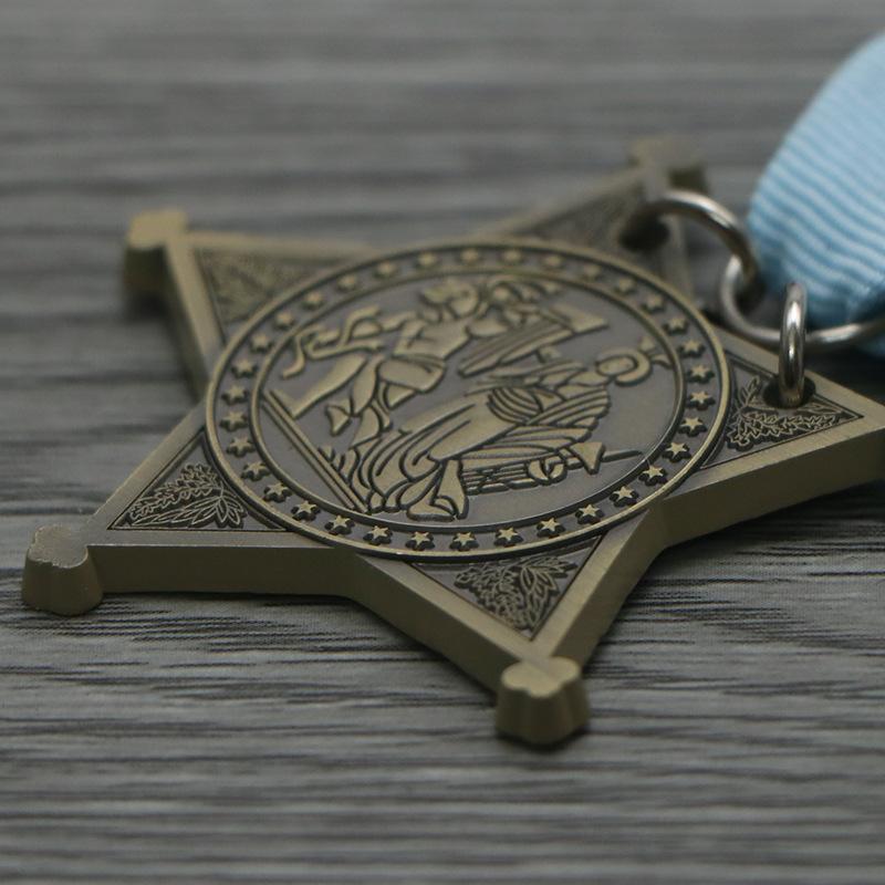 Медаль Почета Мэйхай, Медали, Металлические значки, Значки в стиле, Реквизит для кино и телевидения