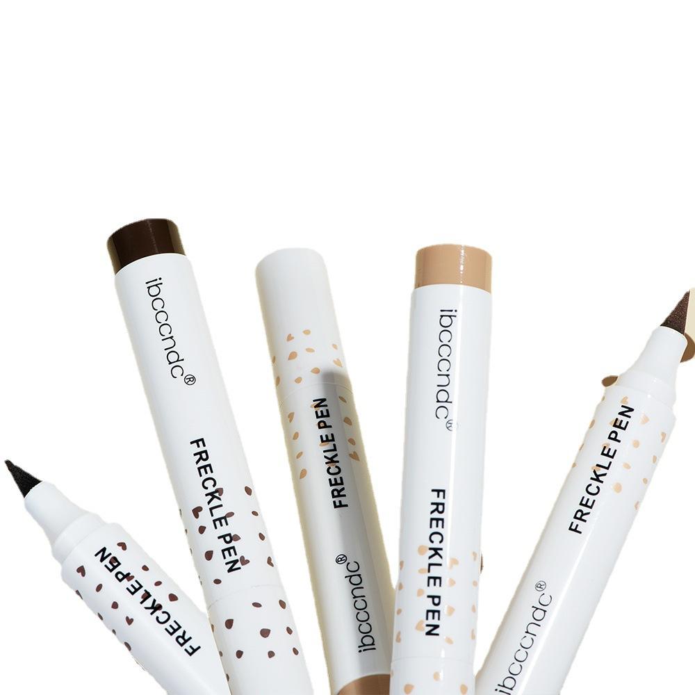 IBCCCNDC Ручка с естественной имитацией веснушек, цветопередача, водонепроницаемость, легко окрашивается, не снимает макияж, ручка для макияжа с веснушками для лица