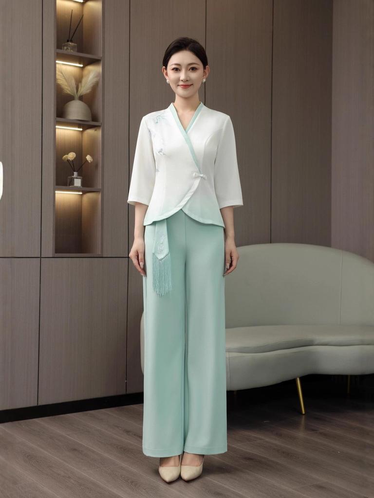 Новый комплект весенней рабочей одежды в китайском стиле для техников салонов красоты – женский влагоотводящий наряд.