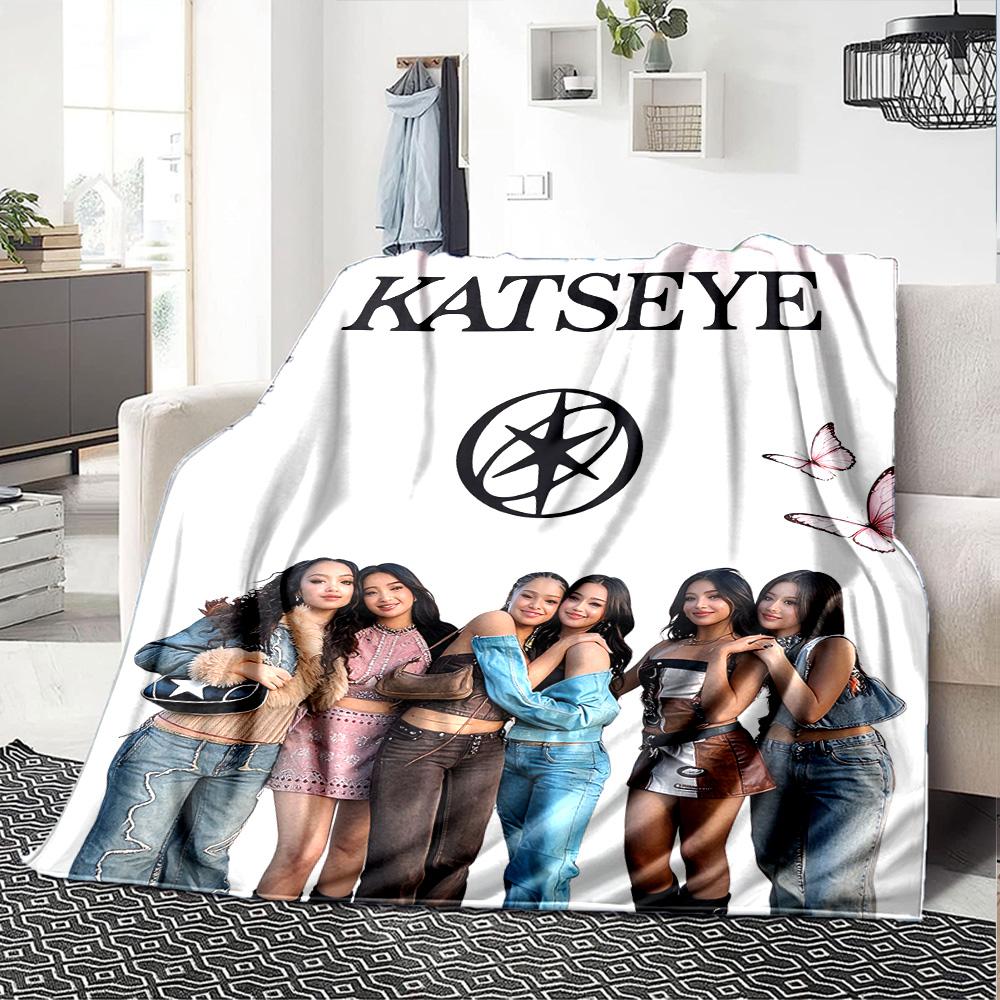 Katseye Fashion Butterfly Flannel Blanket Super Soft Warm Cozy Blanket For Sofa Bed Office Travel Allseason Home Decor Gift