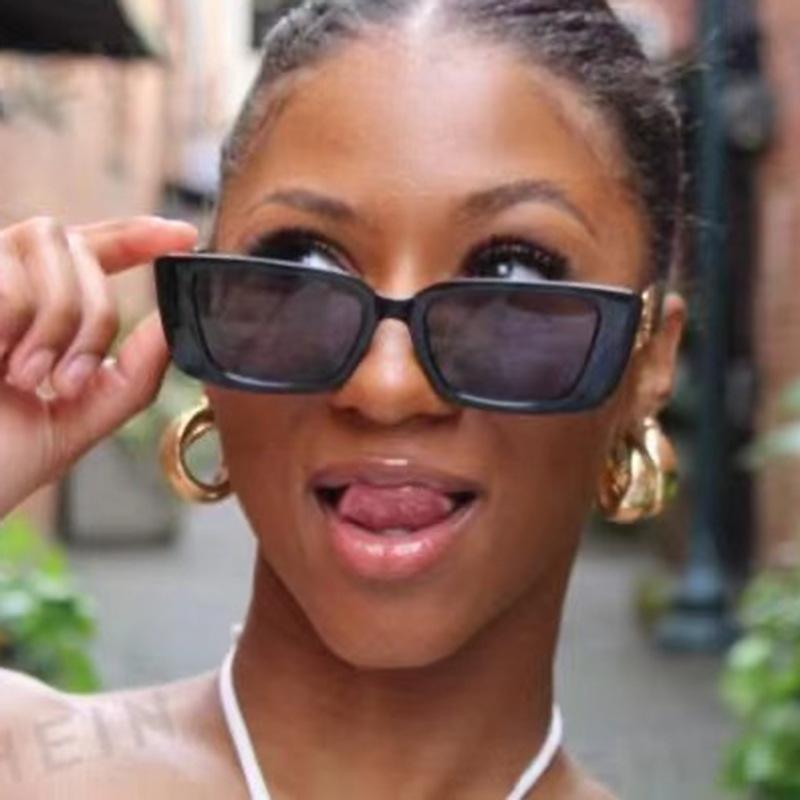 Женские солнцезащитные очки Trend Cat Eye Narrow Frame Chain Legs Sunglasses Women Vintage Small Square Men Sunglasses Outdoor UV400