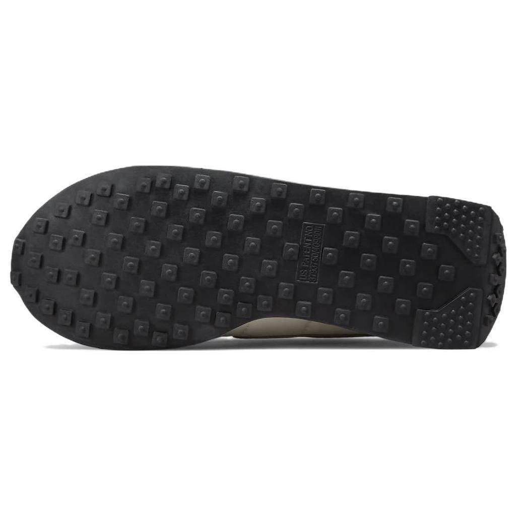 Nike Waffle Trainer 2 SE Sail Light Bone Men Sneakers Cream Coconut-Milk Medium-Grey DM0180-100