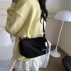 New Casual Crossbody Bag Portable Wide Shoulder Strap Design Shoulder Bag Large Capacity Bucket Bag