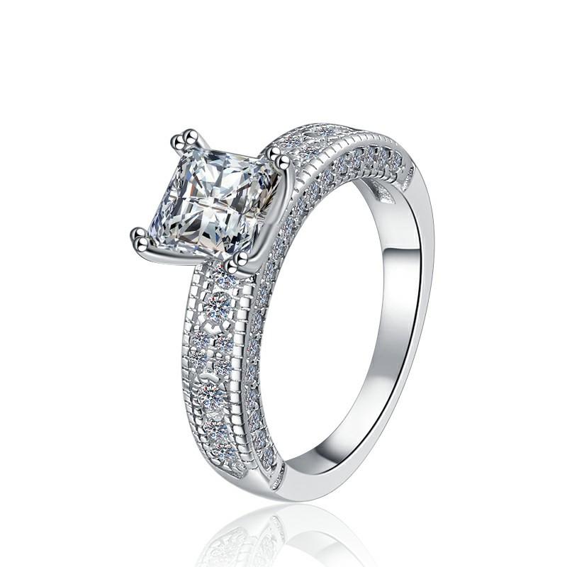 Luxury Style Jewelry GRA Certificate S925 Sterling Silver 1.2CT Princess Cut VVs1 Moissanite Rings Engagement Gift of Women
