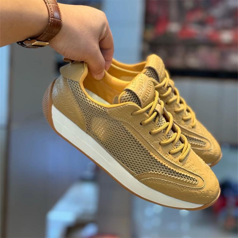 New breathable sports shoes casual men's shoes four seasons casual shoes student men's shoes