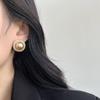 Классические серьги-гвоздики с жемчугом, модный темперамент, нишевые, высококачественные, изысканная индивидуальность, легкая роскошь, ощущение ритуала, универсальные серьги, для женщин