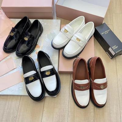 Ретро Пенни значок Лоферы Женские Металлические Украшения Slip-on Flats Женская Обувь Весна Осень Обувь