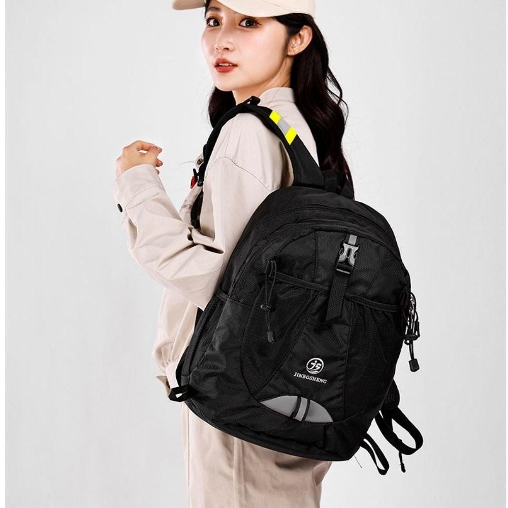 20L Breathable Hiking Backpack Multifunctional Travel Backpack Mountaineering Bag for Men Women