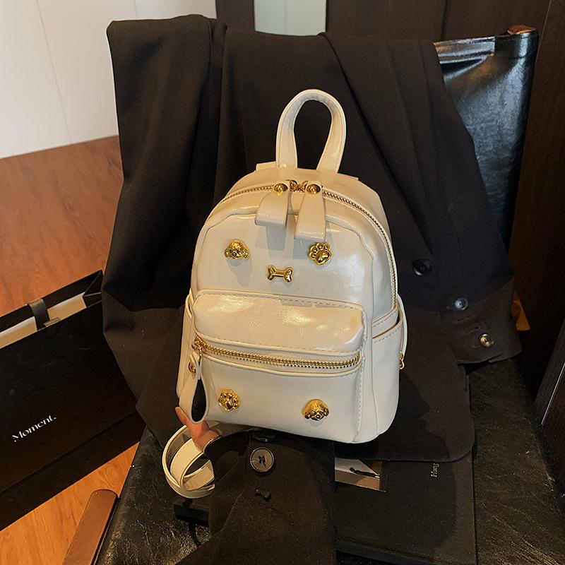 Повседневный рюкзак женский модный нишевый дизайн корейская версия 2025 новая мода студенческий школьный рюкзак легкий дорожный рюкзак