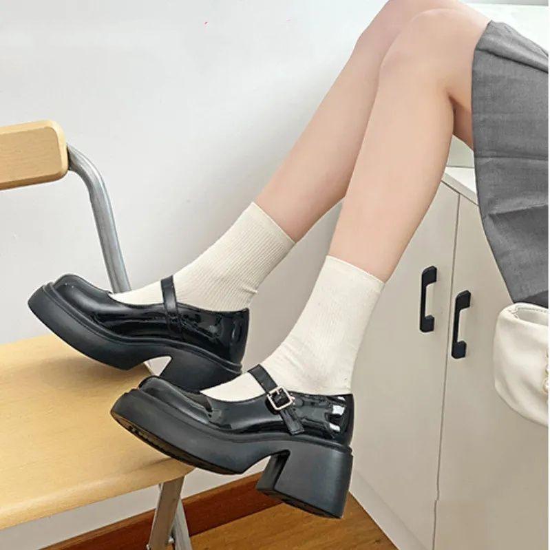 2025 новые глянцевые туфли Мэри Джейн на платформе женские французские туфли на толстом высоком каблуке туфли на небольшой платформе jk маленькие кожаные туфли